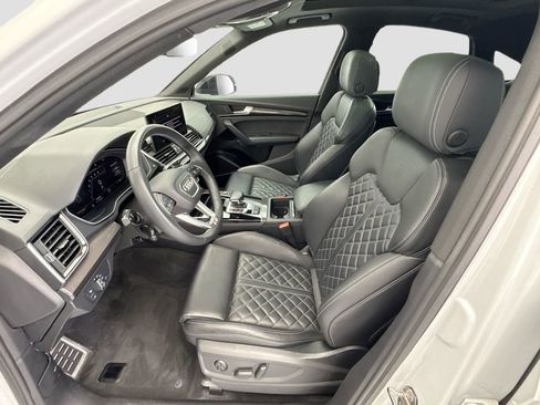Used 2021 Audi SQ5 Premium Plus w/ Premium Plus Package image 18