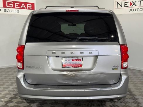 Used 2016 Dodge Grand Caravan R/T FWD image 7