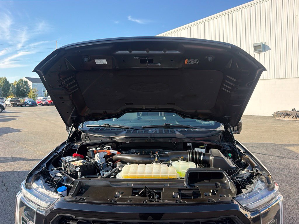 Used 2024 Ford F150 Lariat w/ Equipment Group 502A High AWD/4WD image 18