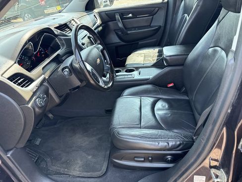 Used 2015 Chevrolet Traverse LT AWD/4WD image 11