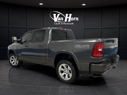 New 2026 RAM 1500 4x4 Crew Cab image 3
