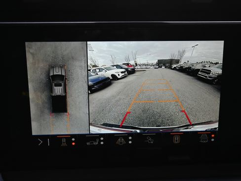 Used 2024 GMC Sierra 2500 Denali w/ Max Trailering Package image 25