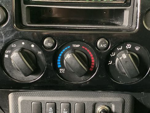 Used 2008 Toyota FJ Cruiser Base image 20