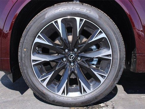 Certified 2025 MAZDA CX-90 3.3 Turbo S w/ Premium Package image 5