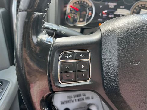 Used 2019 RAM 1500 Big Horn AWD/4WD image 18