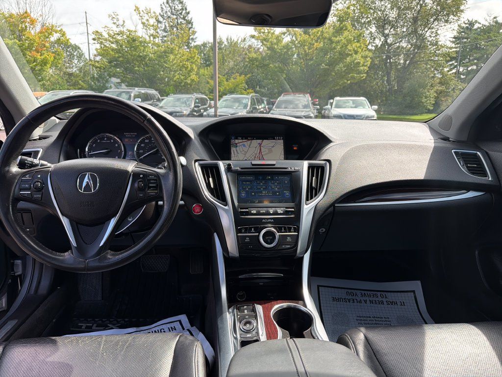 Used 2016 Acura TLX w/ Technology Package FWD image 18