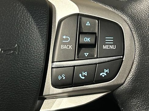 Used 2023 Ford Explorer XLT w/ Equipment Group 202A AWD/4WD image 83