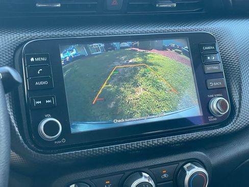 Certified 2023 Nissan Kicks SV FWD image 19