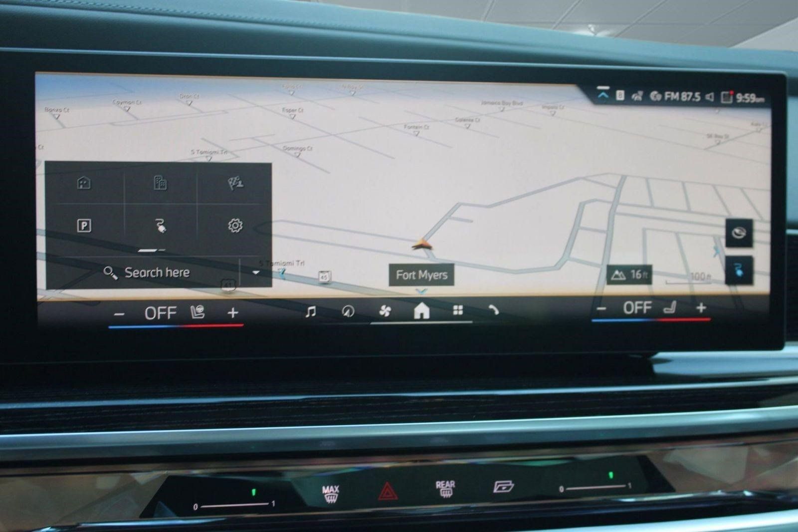 Used 2026 BMW i7 eDrive50 RWD image 25