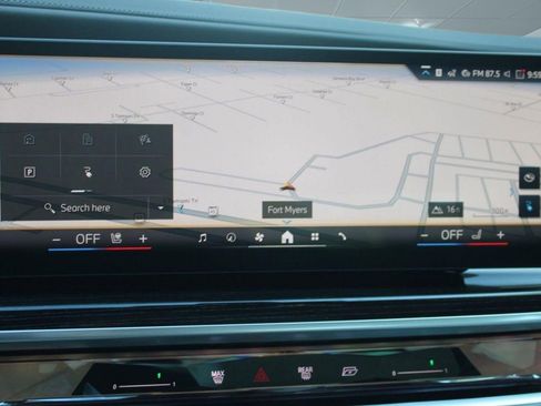 Used 2026 BMW i7 eDrive50 RWD image 25
