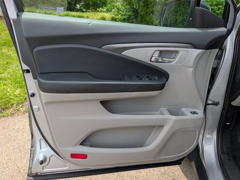 Used 2017 Honda Pilot EX-L image 34