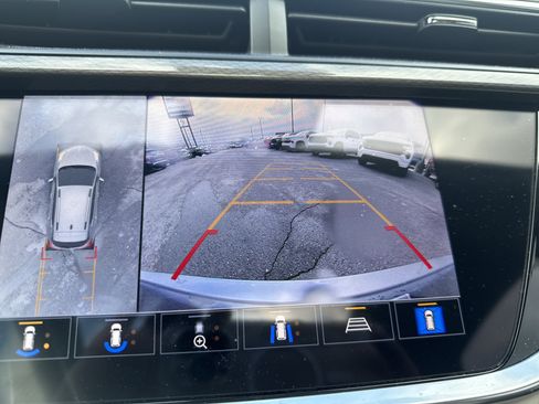 Used 2021 Buick Encore GX Select w/ Advanced Technology Package image 24