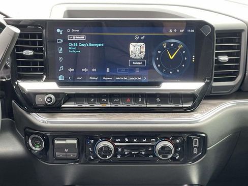 Used 2024 Chevrolet Silverado 2500 LTZ w/ LTZ Plus Package image 22