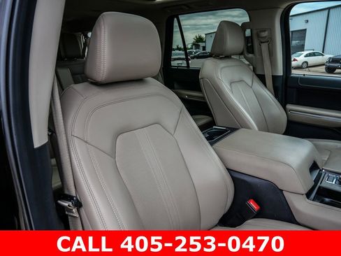 Used 2024 Ford Expedition Max Limited AWD/4WD image 17