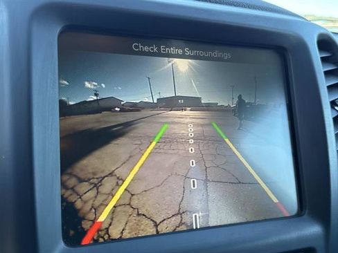 Used 2014 Jeep Cherokee Latitude w/ Comfort/Convenience Group image 21