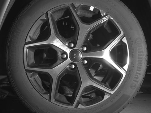 Used 2025 Jeep Compass Limited image 14