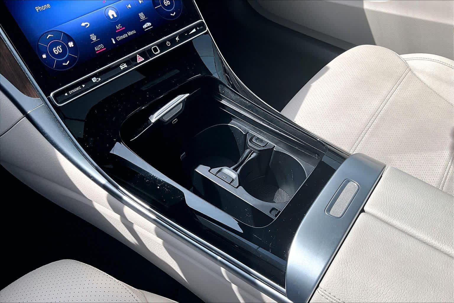 Certified 2024 Mercedes-Benz C 300 Sedan image 17