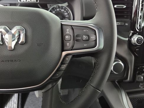 New 2026 RAM 1500 4x4 Crew Cab image 14