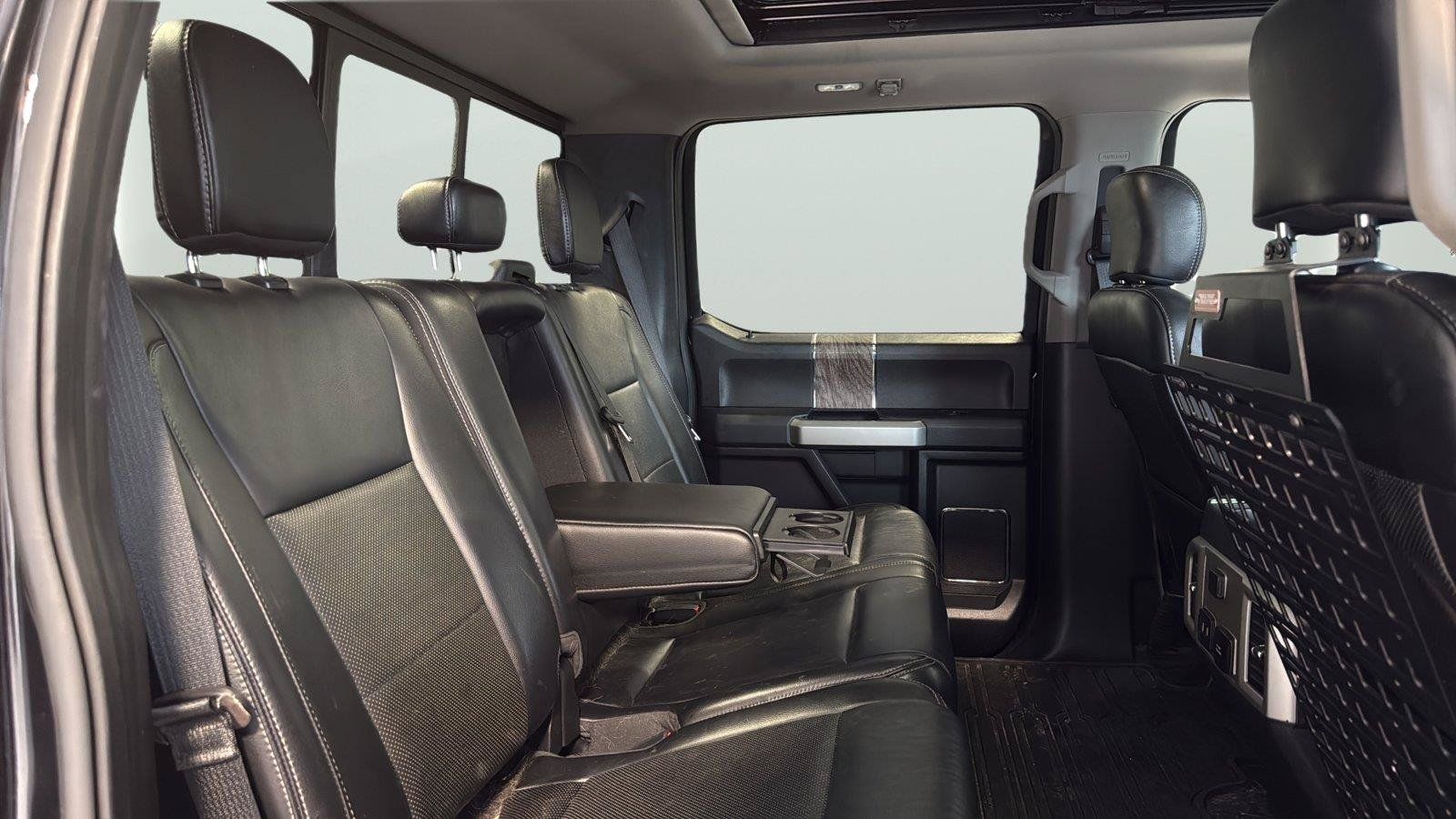 Used 2019 Ford F250 Lariat w/ Lariat Ultimate Package AWD/4WD image 16