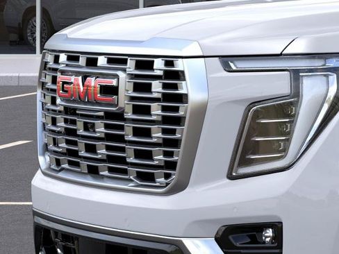 New 2026 GMC Yukon Denali AWD/4WD image 37