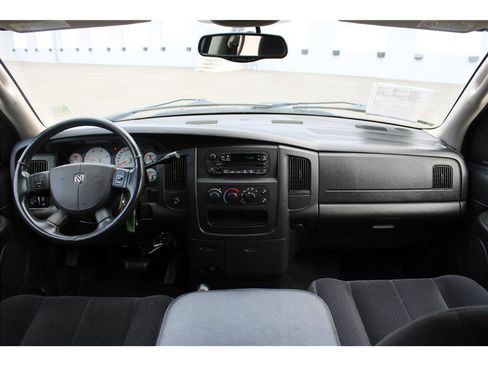 Used 2004 Dodge Ram 2500 Truck SLT w/ Trailer Tow Group image 10