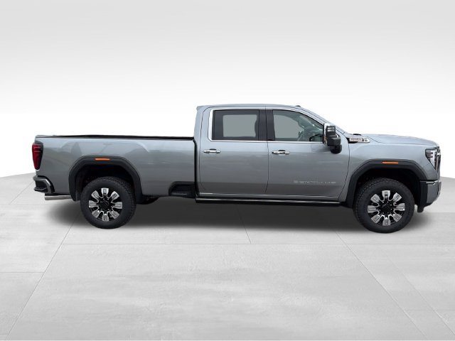New 2026 GMC Sierra 3500 Denali w/ Denali Reserve Package AWD/4WD image 8
