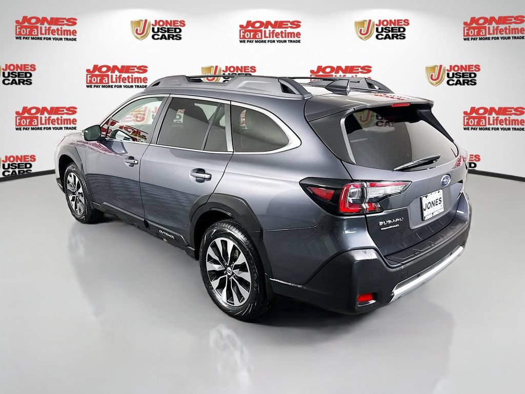 Used 2023 Subaru Outback Limited AWD/4WD image 2