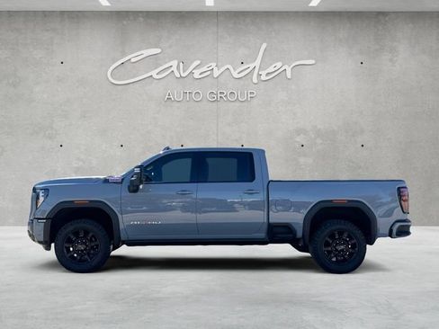 Used 2024 GMC Sierra 2500 AT4 w/ AT4 Premium Plus Package image 13