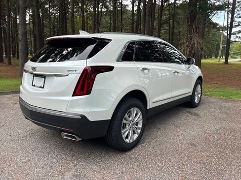 Used 2023 Cadillac XT5 Luxury FWD image 3