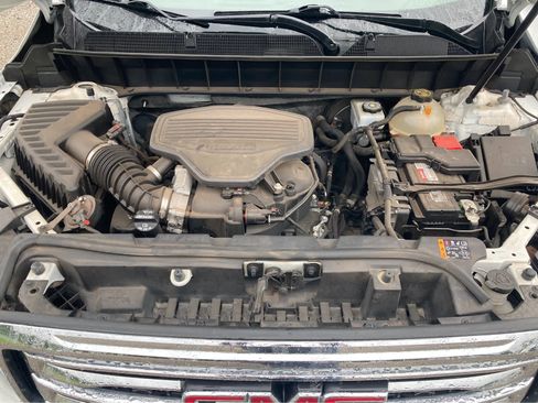 Used 2018 GMC Acadia SLT FWD image 15