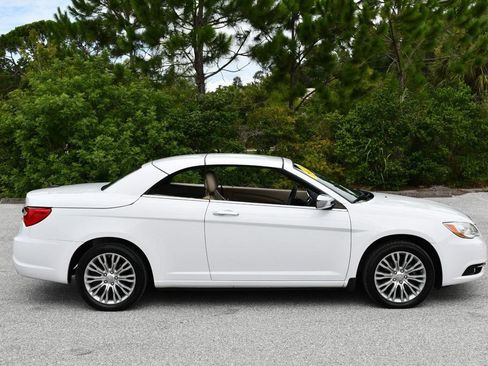 Used 2012 Chrysler 200 Limited FWD image 44