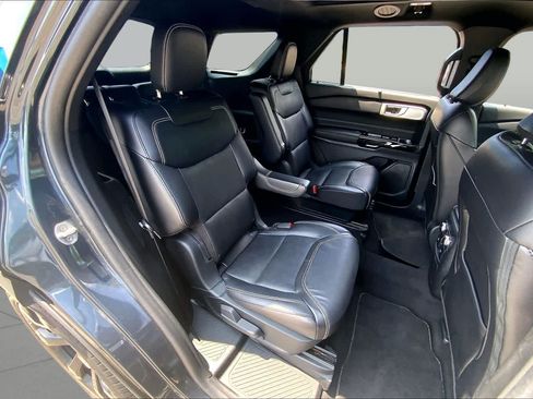 Used 2023 Ford Explorer ST w/ Equipment Group 401A AWD/4WD image 20