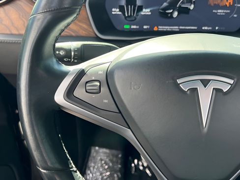 Used 2020 Tesla Model X Long Range AWD/4WD image 36