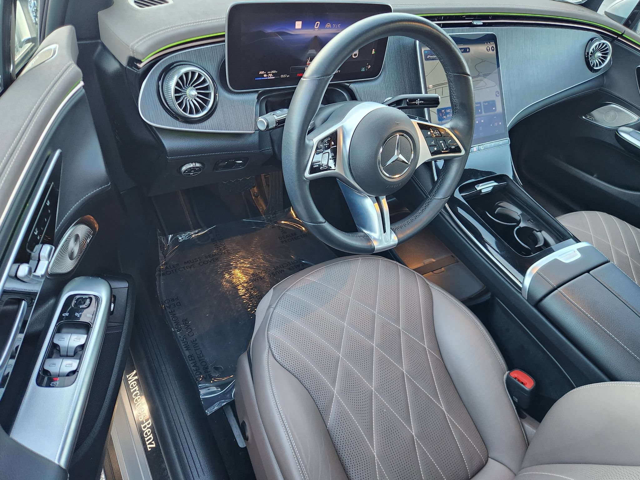 Certified 2023 Mercedes-Benz EQE 500 4MATIC Sedan image 16