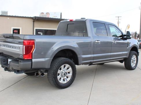 Used 2021 Ford F250 Platinum w/ FX4 Off-Road Package image 75