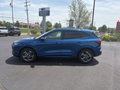 Used 2023 Ford Escape ST-Line Select w/ Tech Pack #1 AWD/4WD image 8