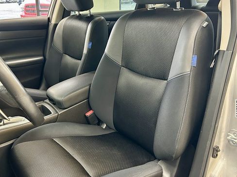 Used 2016 Nissan Altima 2.5 SR FWD image 13