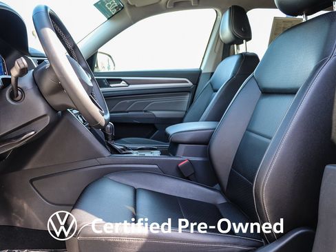 Used 2023 Volkswagen Atlas SE w/ Black Wheel Package FWD image 19