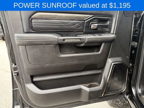 Used 2025 RAM 3500 Limited AWD/4WD image 11