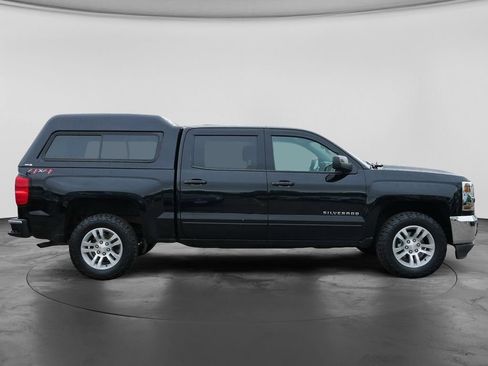 Used 2018 Chevrolet Silverado 1500 LT w/ All Star Edition AWD/4WD image 11
