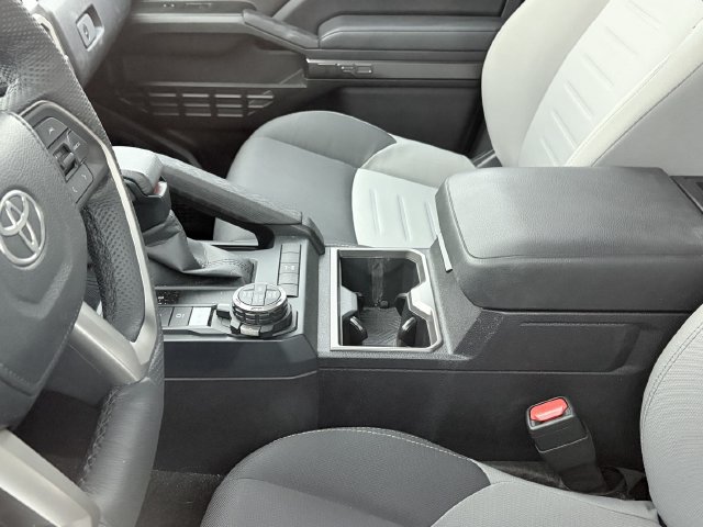 Used 2025 Toyota Tacoma TRD Off-Road w/ TRD Off Road Upgrade Package AWD/4WD image 9