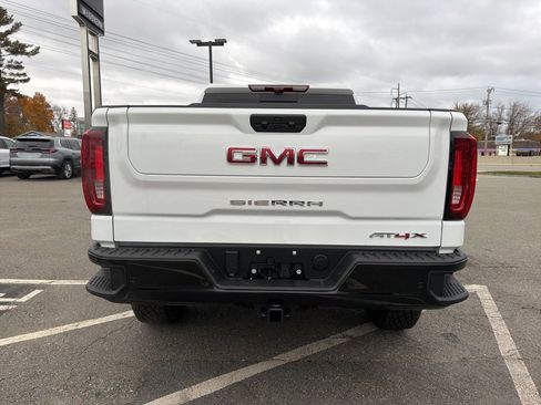 New 2026 GMC Sierra 1500 AT4X image 5