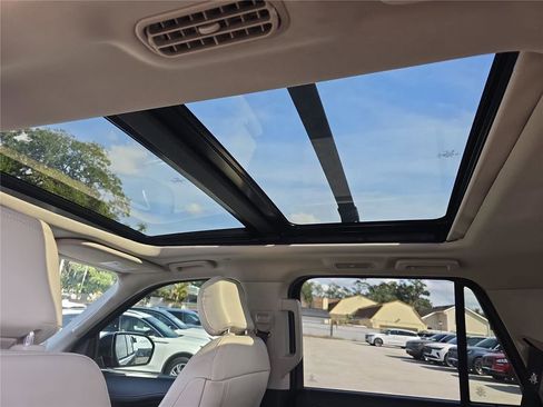 Used 2020 Ford Expedition Platinum image 26