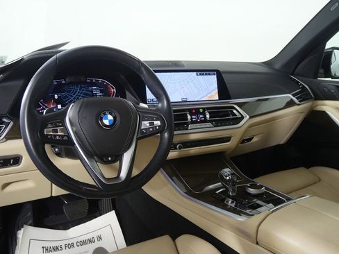 Used 2022 BMW X5 sDrive40i w/ Executive Package image 16