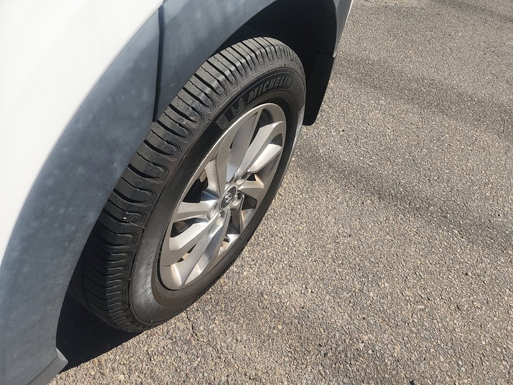 Used 2017 Hyundai Tucson SE w/ Cargo Package FWD image 8
