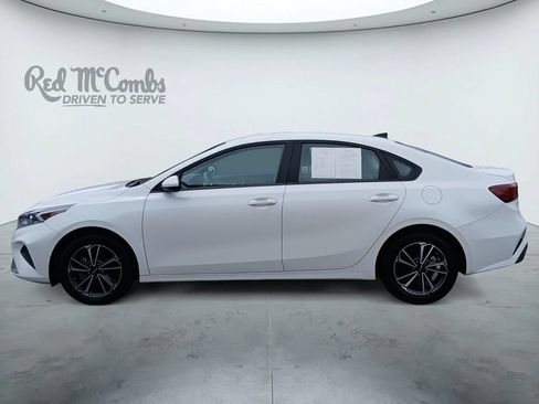 Used 2023 Kia Forte LXS FWD image 2