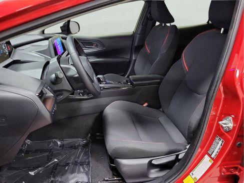 Certified 2024 Toyota Prius Prime SE image 10