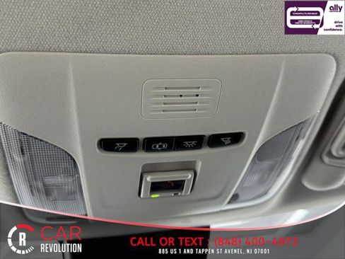 Used 2022 Toyota Corolla LE image 33