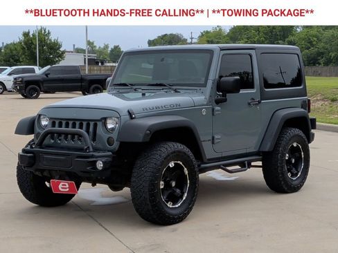 Used 2014 Jeep Wrangler Rubicon w/ Power Convenience Group AWD/4WD image 3