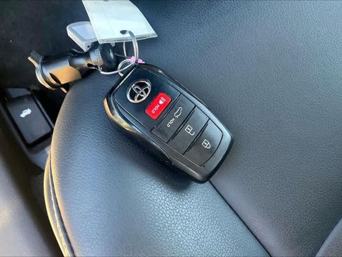 Used 2026 Toyota Corolla XLE FWD image 14
